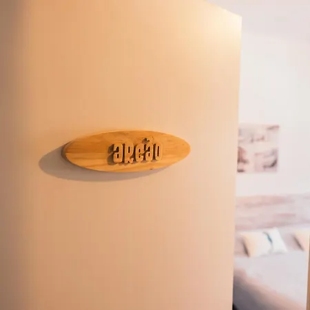 Costanova Surfhouse Farm stay *