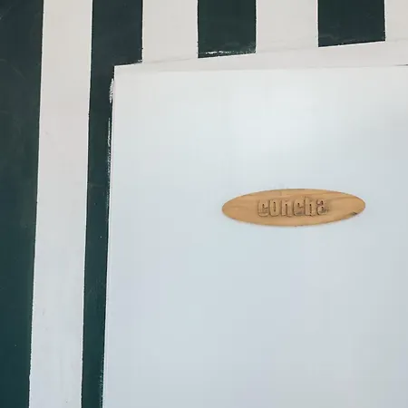 Costanova Surfhouse *