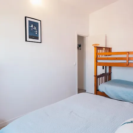 Farm stay Costanova Surfhouse