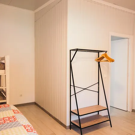 Farm stay Costanova Surfhouse *