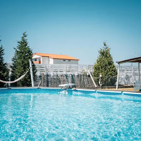 Costanova Surfhouse Farm stay