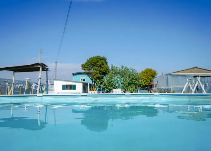 农家乐 Costanova Surfhouse *