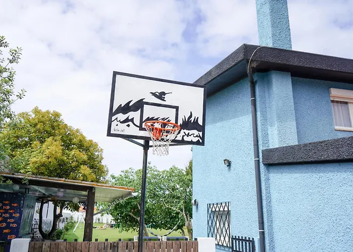 农家乐 Costanova Surfhouse 伊利亚武