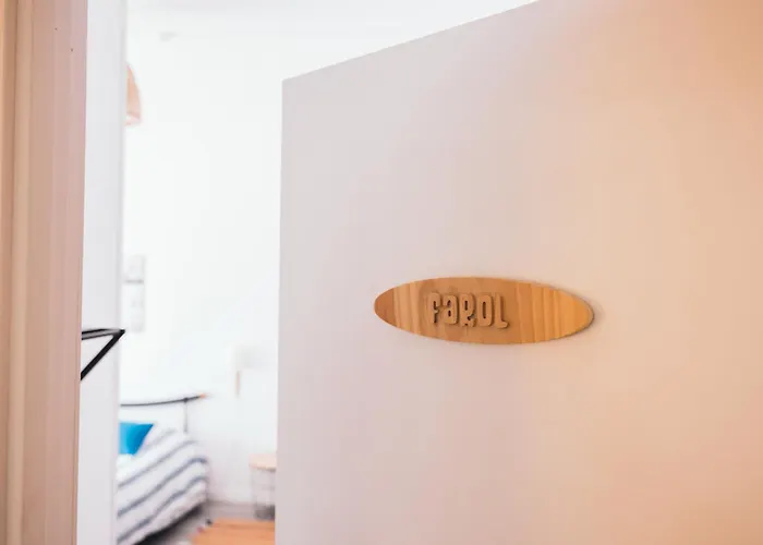 农家乐 Costanova Surfhouse *