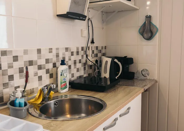 Costanova Surfhouse 农家乐