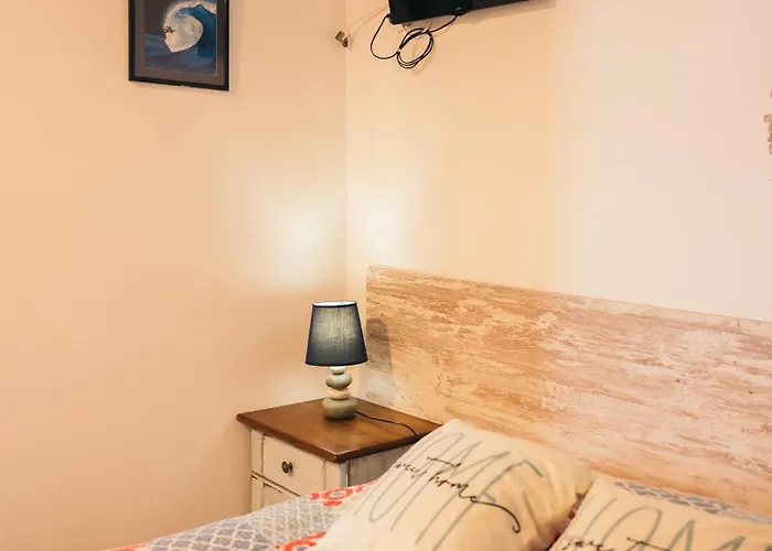 Costanova Surfhouse 伊利亚武