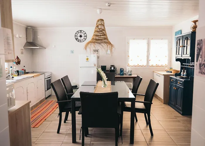 Costanova Surfhouse 农家乐