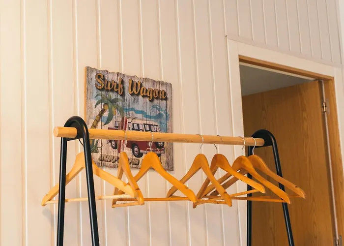 Costanova Surfhouse * 伊利亚武