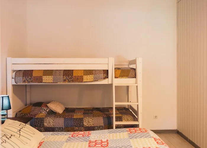 农家乐 Costanova Surfhouse