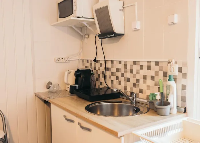 Costanova Surfhouse 农家乐 伊利亚武