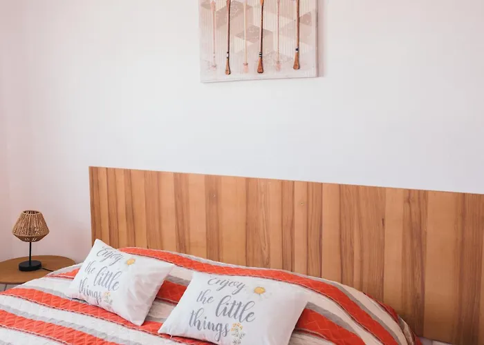 Costanova Surfhouse * 伊利亚武