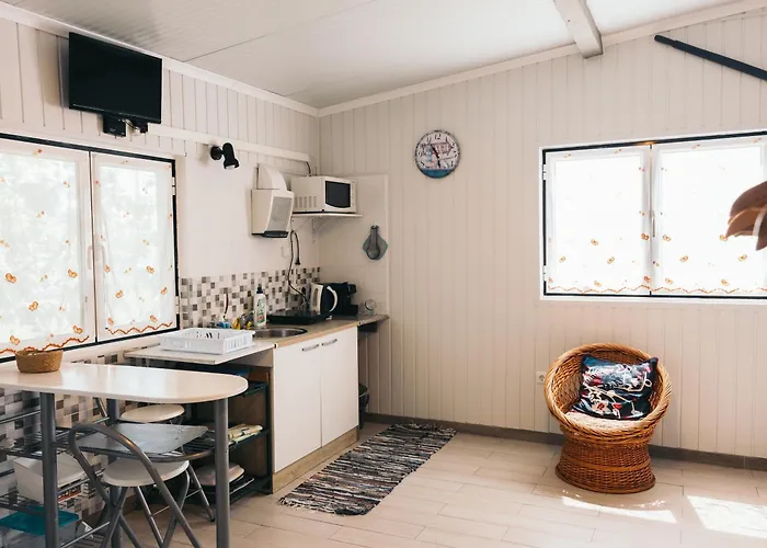 农家乐 Costanova Surfhouse 伊利亚武