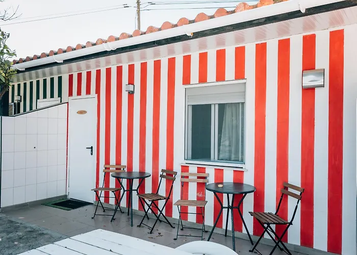 Costanova Surfhouse 农家乐