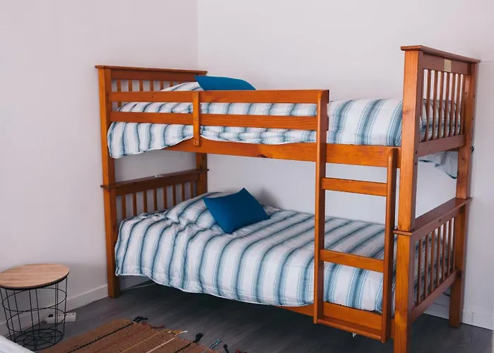 Costanova Surfhouse 农家乐 *