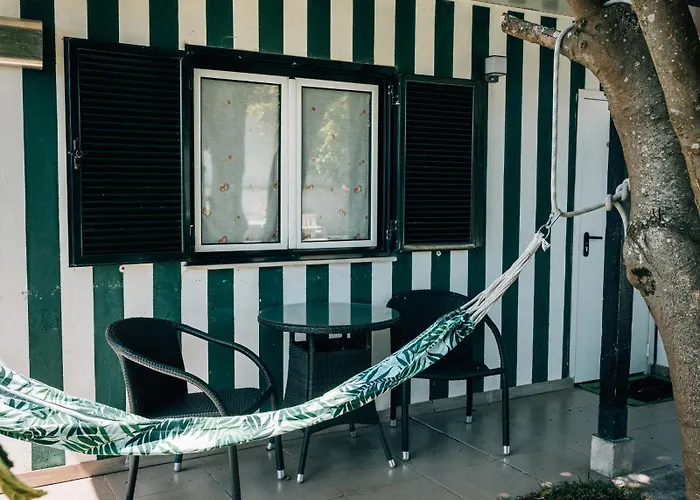 农家乐 Costanova Surfhouse